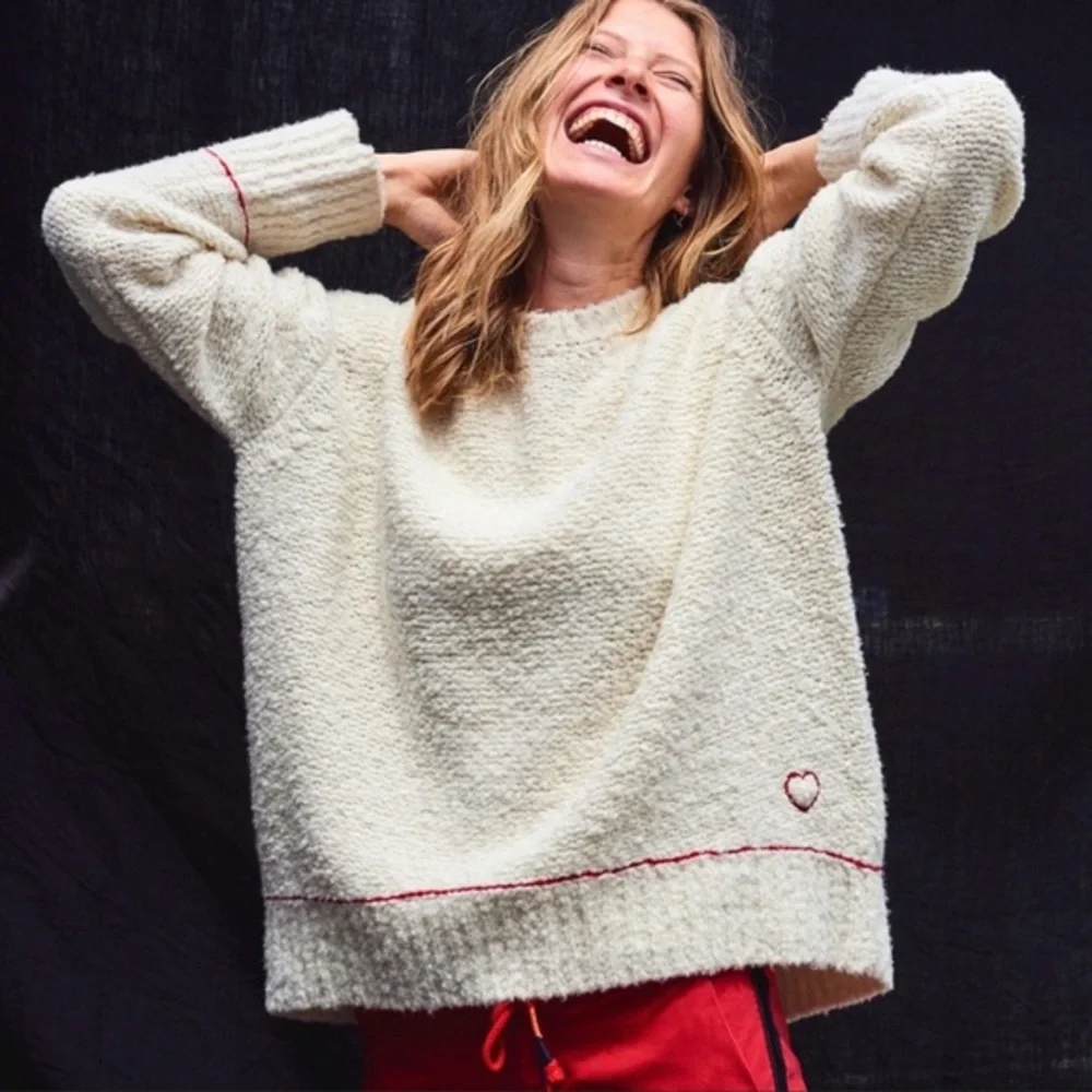 Sundry oversized Italian yarn wool heart sweater - Picture 1 of 7